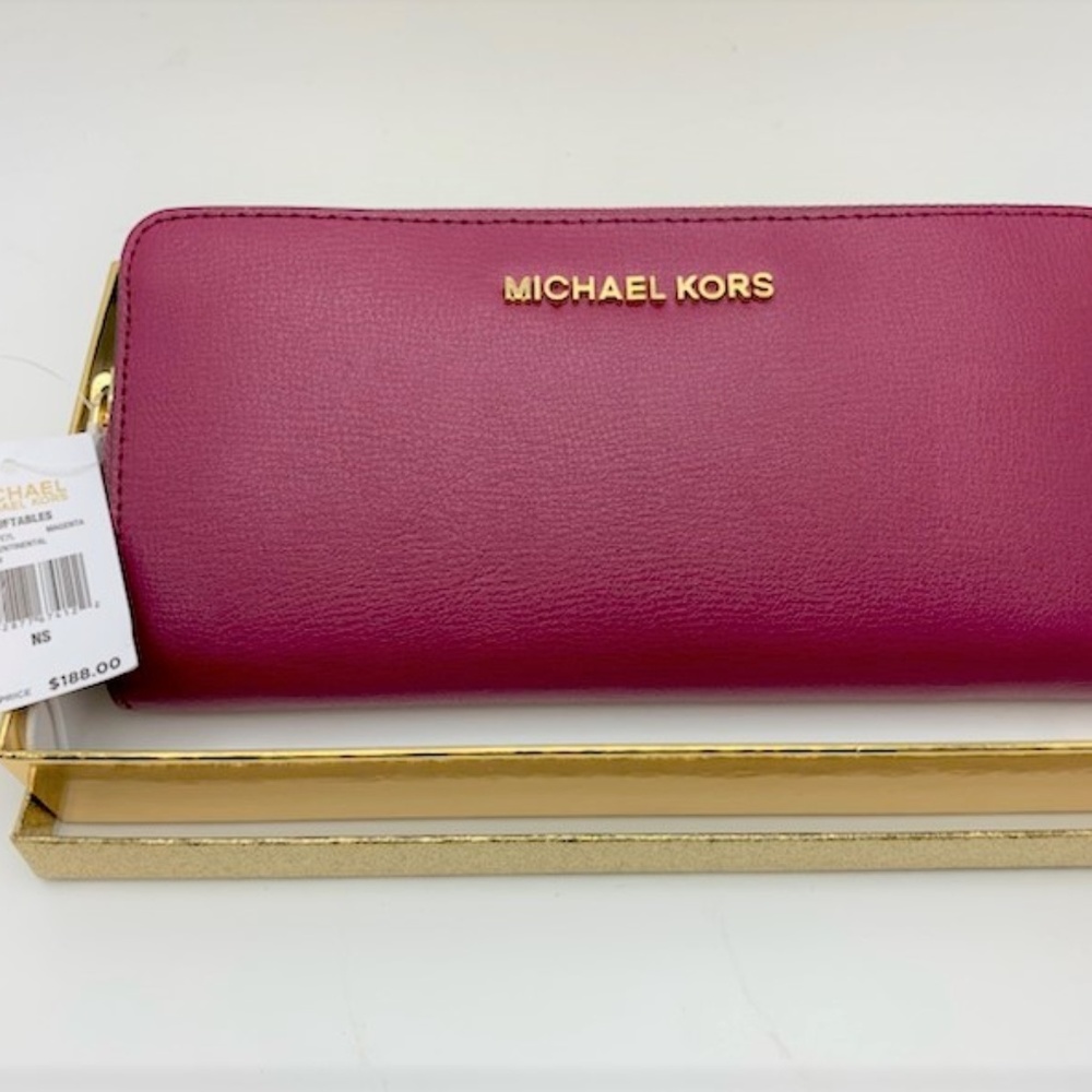 Michael Kors Giftables Leather Purse, Magenta